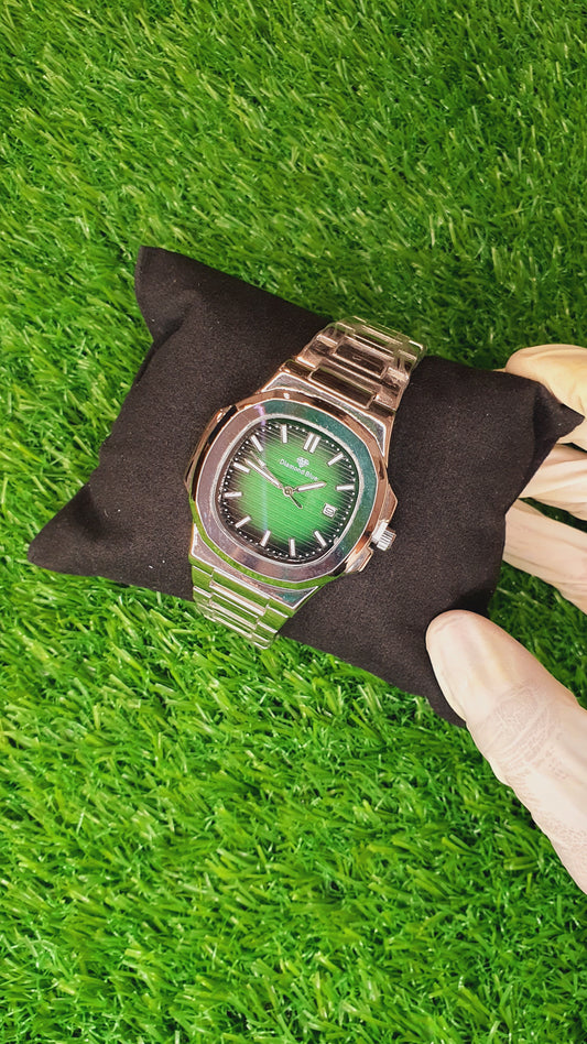 Dynamic Green Dial Sports Watch | Octagonal Bezel & Integrated Steel Bracelet