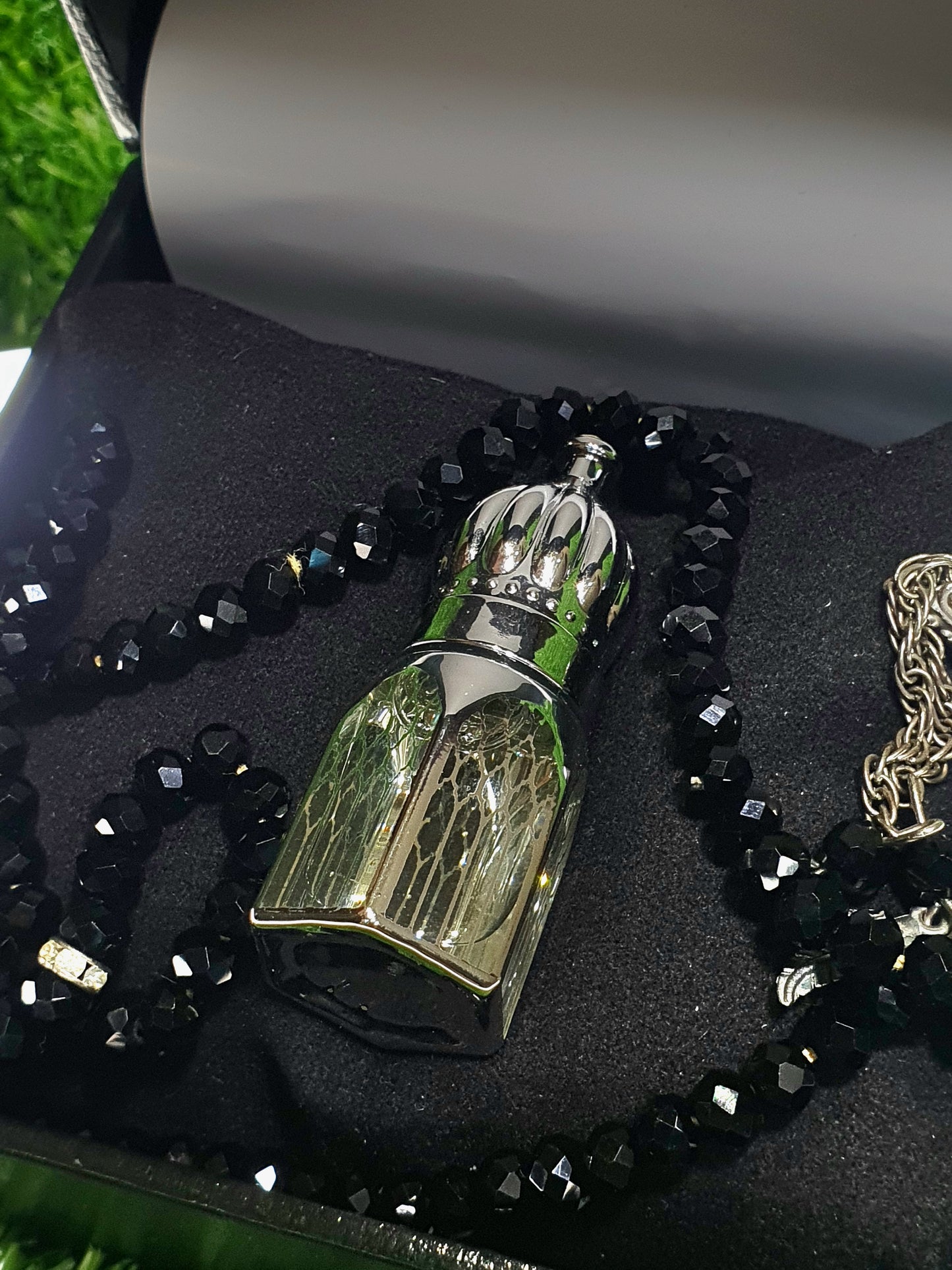 White Oudh – Premium 3ml Attar